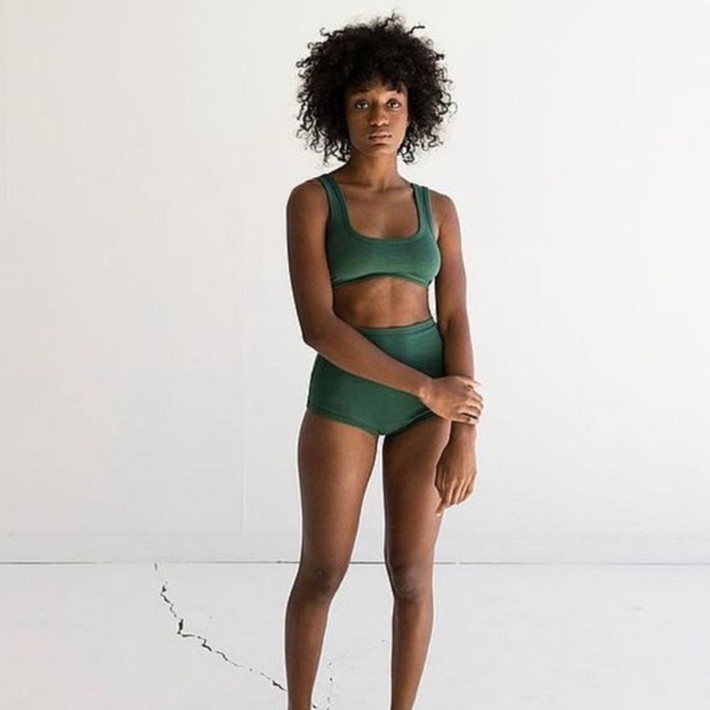 ARQ high rise undies in fern size medium